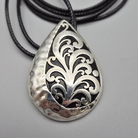 Black Double Cord Necklace Silver Tone Teardrop Pendant Swirl Pattern 32" - Picture 3 of 6